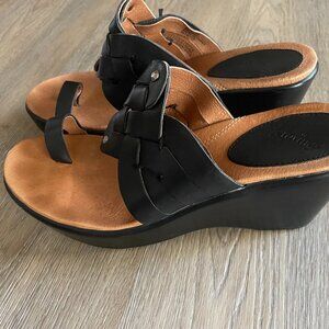 Kravings Madras Women's Black Leather Wedge Sandals 9M